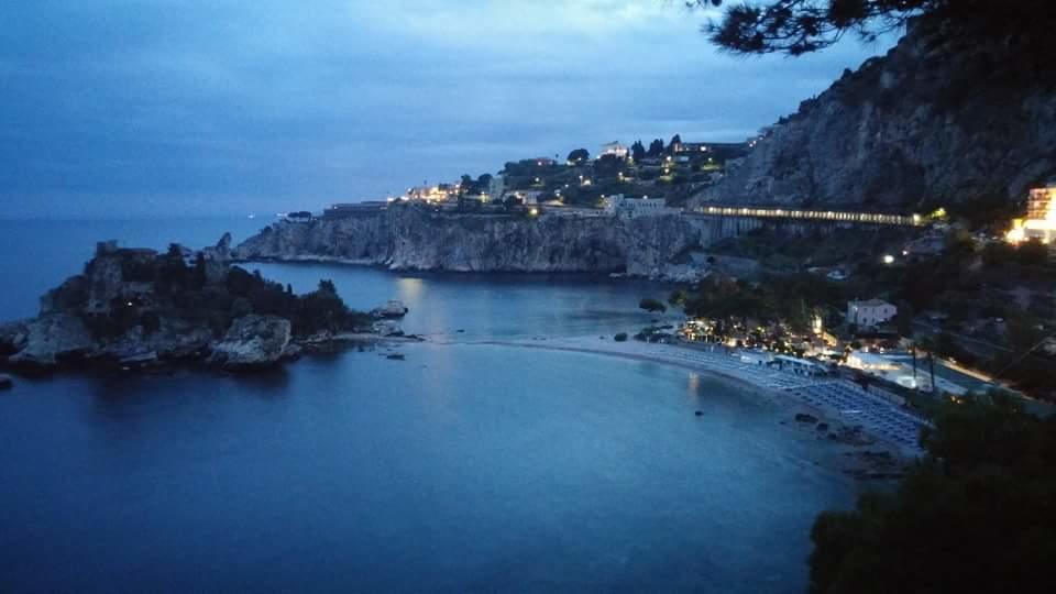 Profumo Di Mare Bed & Breakfast Giardini Naxos Luaran gambar