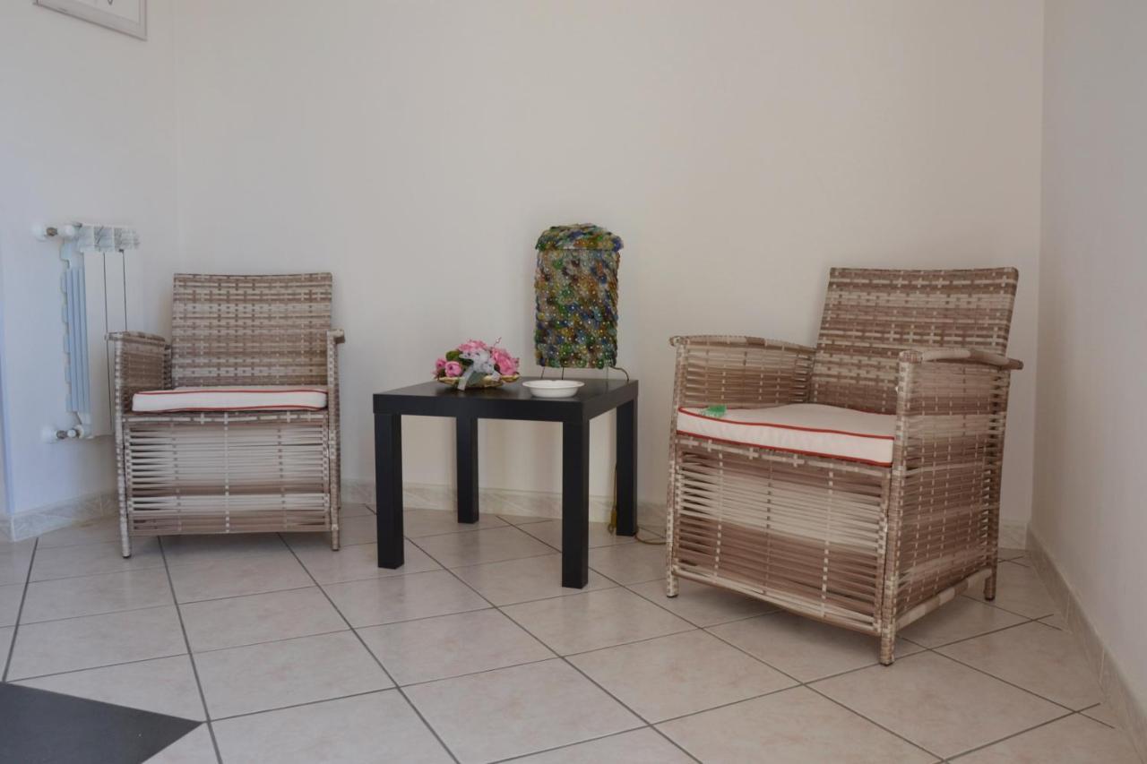 Profumo Di Mare Bed & Breakfast Giardini Naxos Luaran gambar